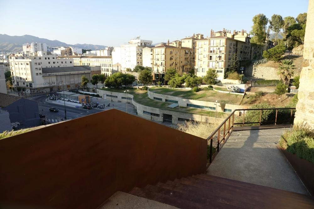 El nuevo mirador de la Alcazaba ya se puede visitar.