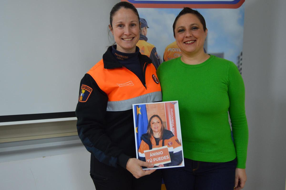 Fotogaleria I Vila-real homenatja els coluntaris i voluntàries de l'agrupació local de Protecció Civil