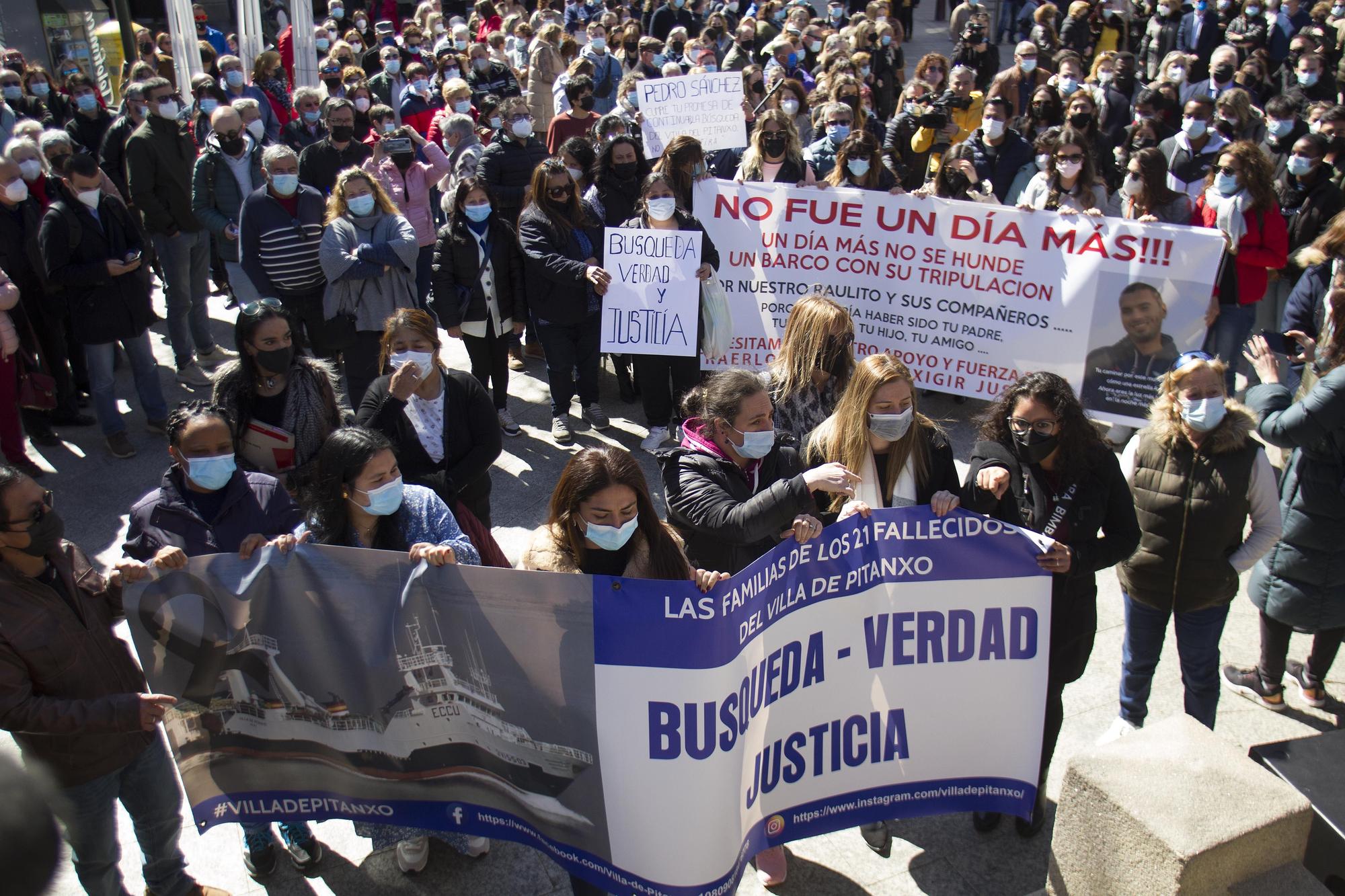 Manifestación de los familiares de los desaparecidos en el buque pesquero Villa de Pitanxo.
