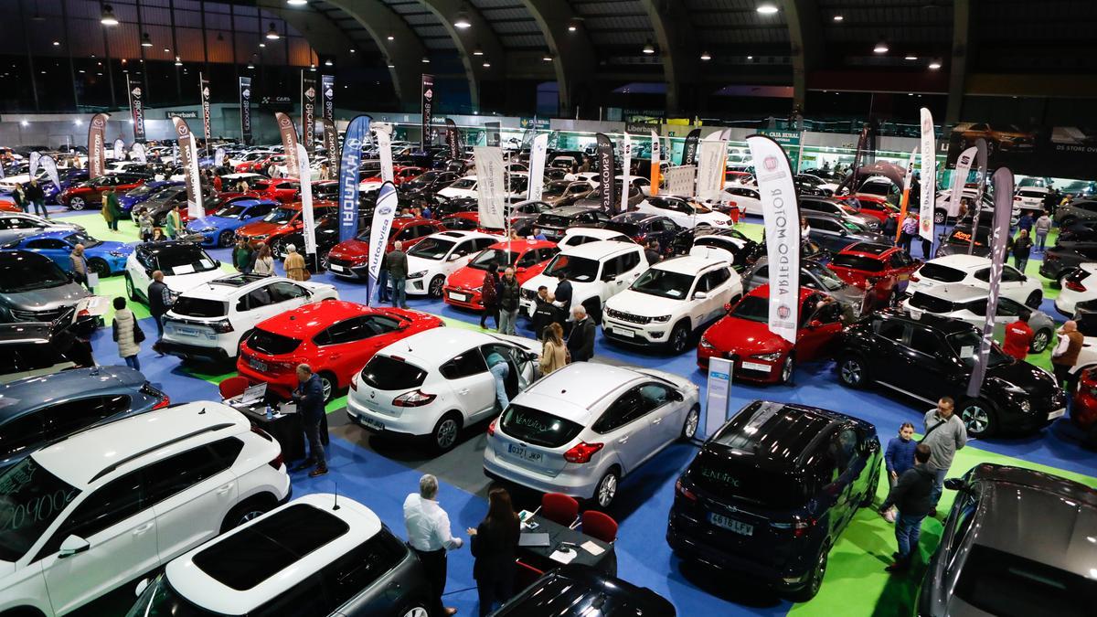 Avilés se convierte en el salón del automóvil de ocasión - La Nueva España