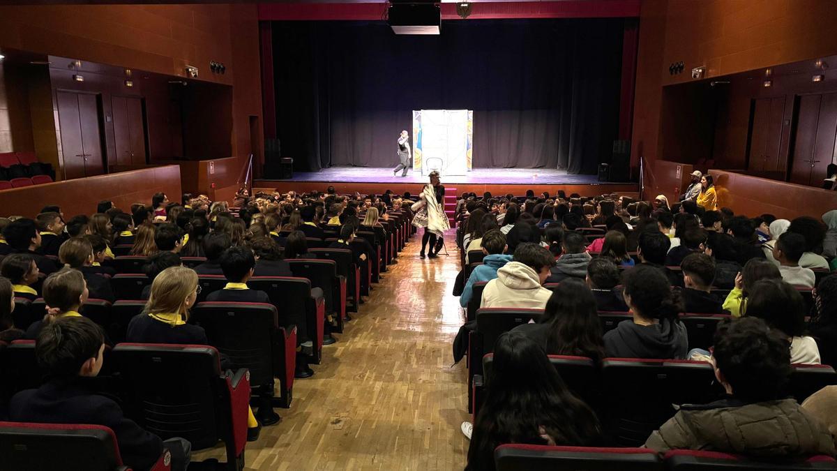 Una de las obras representadas con motivo de la campaña de Teatro en inglé...terna