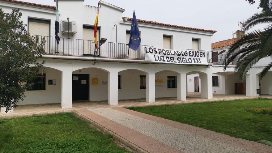 El PSOE de Badajoz urge una solución definitiva a los cortes de luz en los poblados