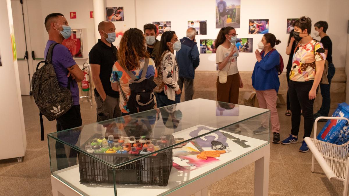 INAUGURACION DE LA EXPOSICION EMPAPARTE VOL II REALIZADO POR EL INTEGRANTES DEL PROGRAMA DE EDUCACION DE CALLE