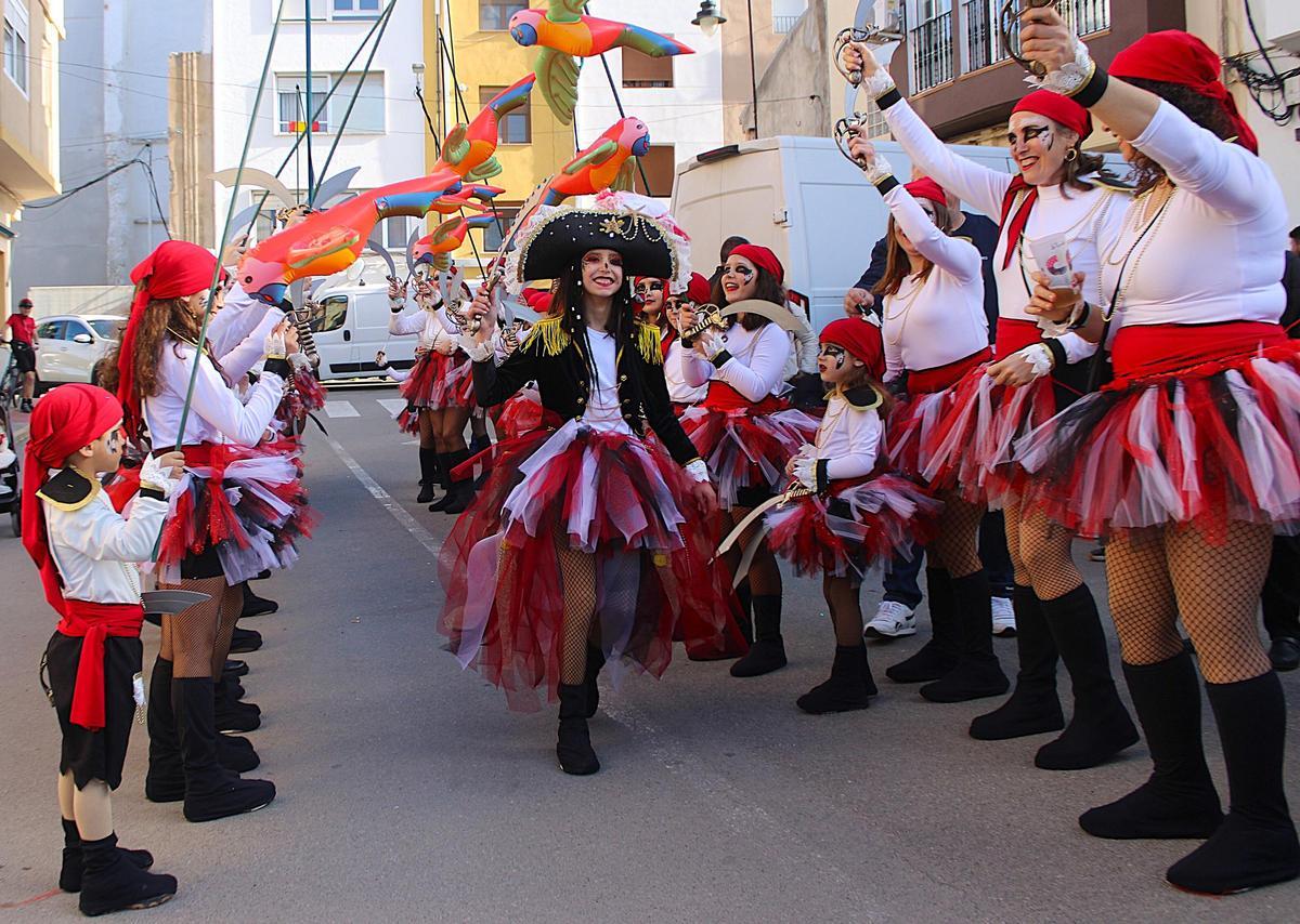 GALERÍA I Las mejores imágenes del desfile infantil del Carnaval de Alcalà