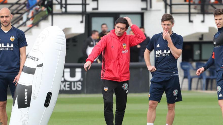 Marcelino prepara una encerrona para el Camp Nou.