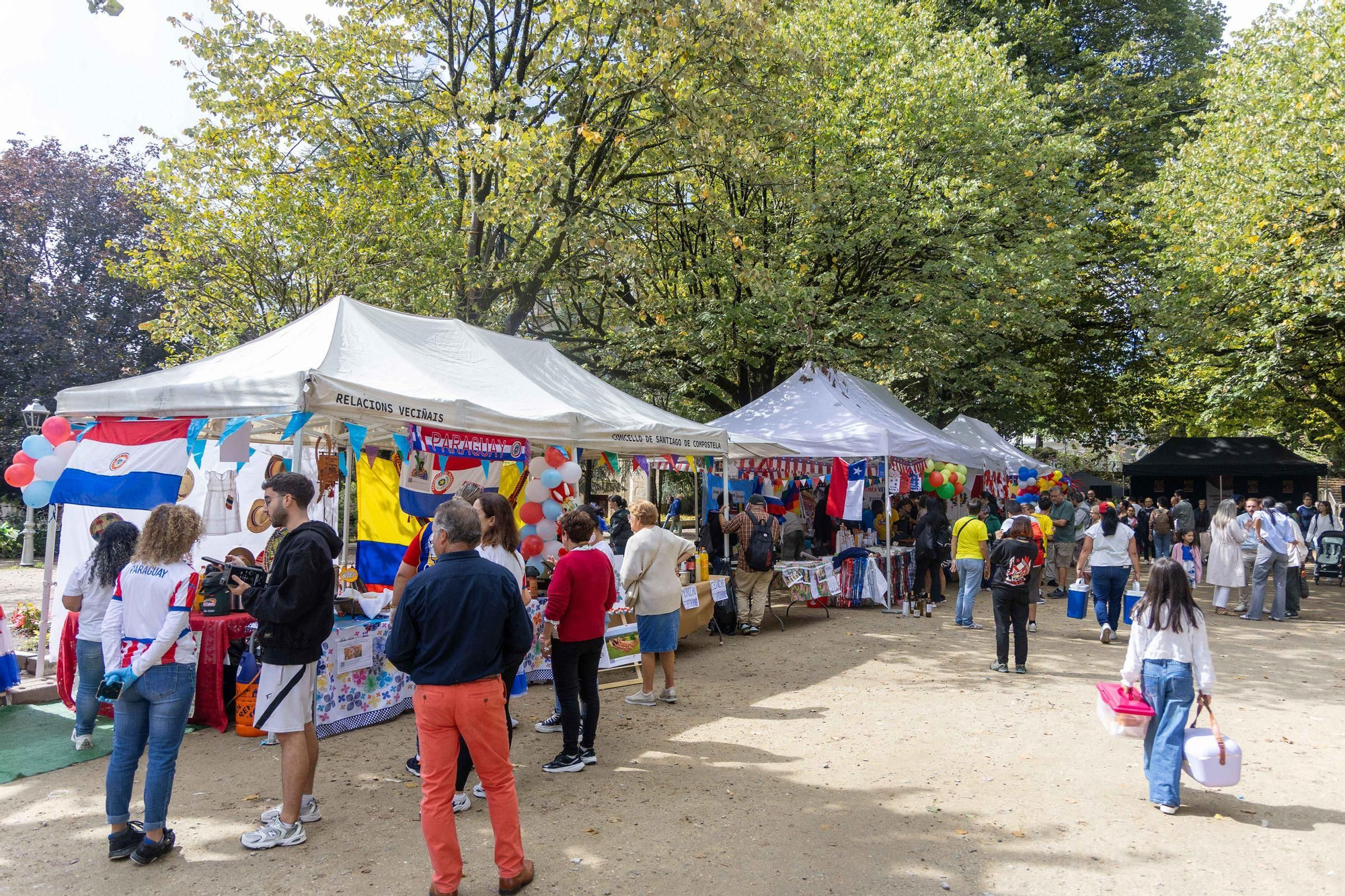 Décimo primeira edición do Festival Intercultural en Santiago
