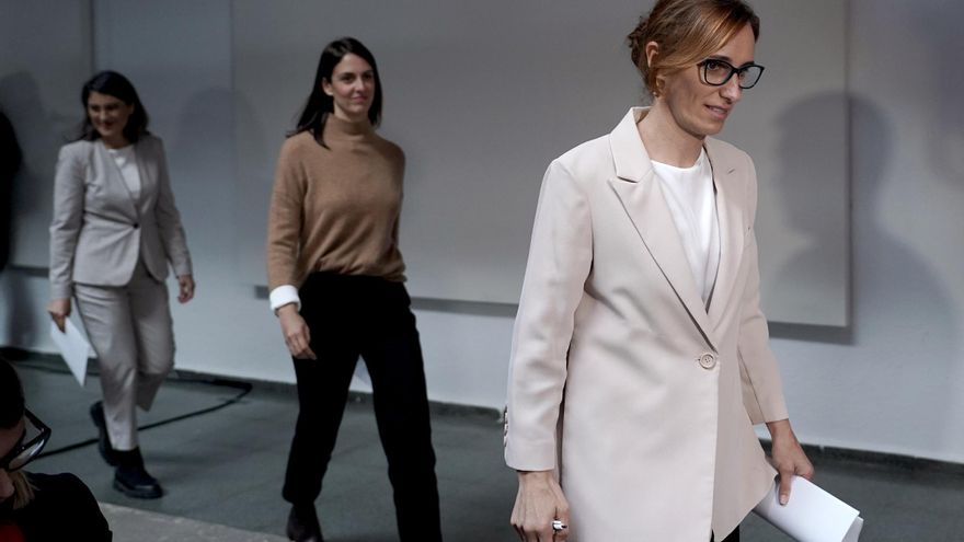 Rita Maestre: &quot;Me fue difícil escribir una carta tan dura, pero necesitaba hacerlo por mí y por las víctimas&quot;