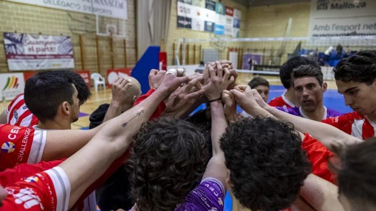 Voleibol. Superliga Masculina | Sonrojante derrota del ConectaBalear Manacor ante el colista Tarragona