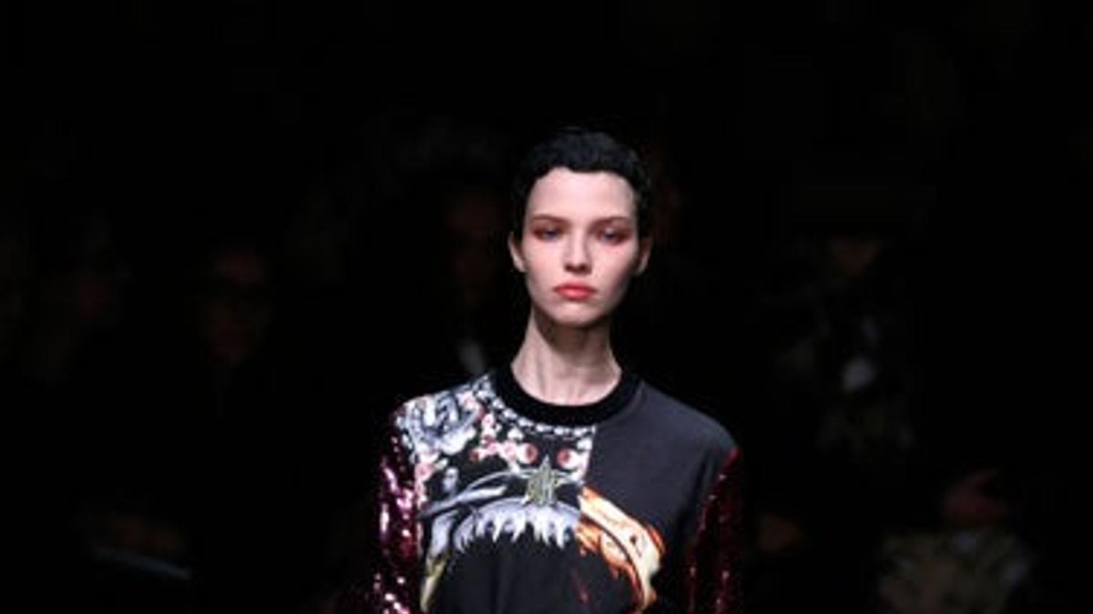 Givenchy presenta nueva colección en París