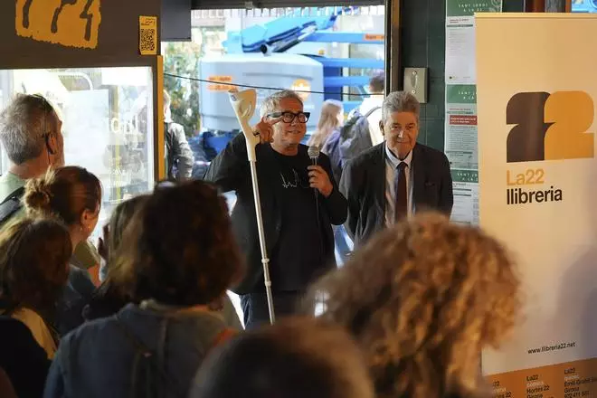 Les imatges del pregó de Sant Jordi de Sergi López a la Llibreria 22
