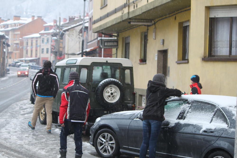 Nevada en el Alto Aller