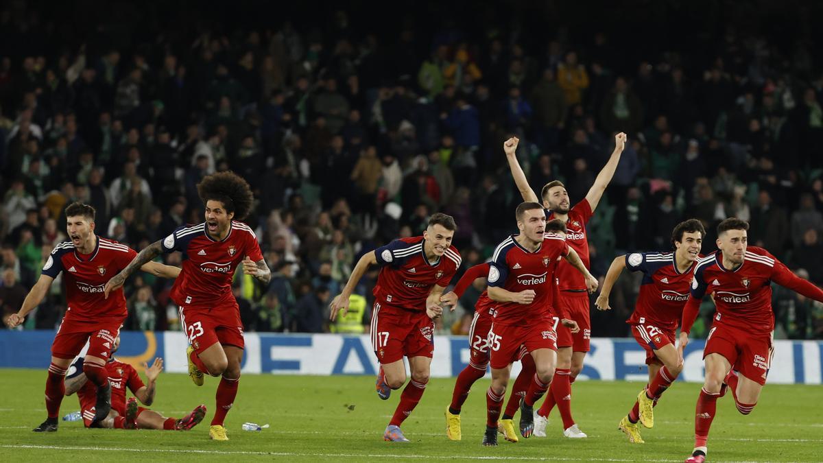 ¡El Osasuna celebró por todo lo alto su pase a cuartos!