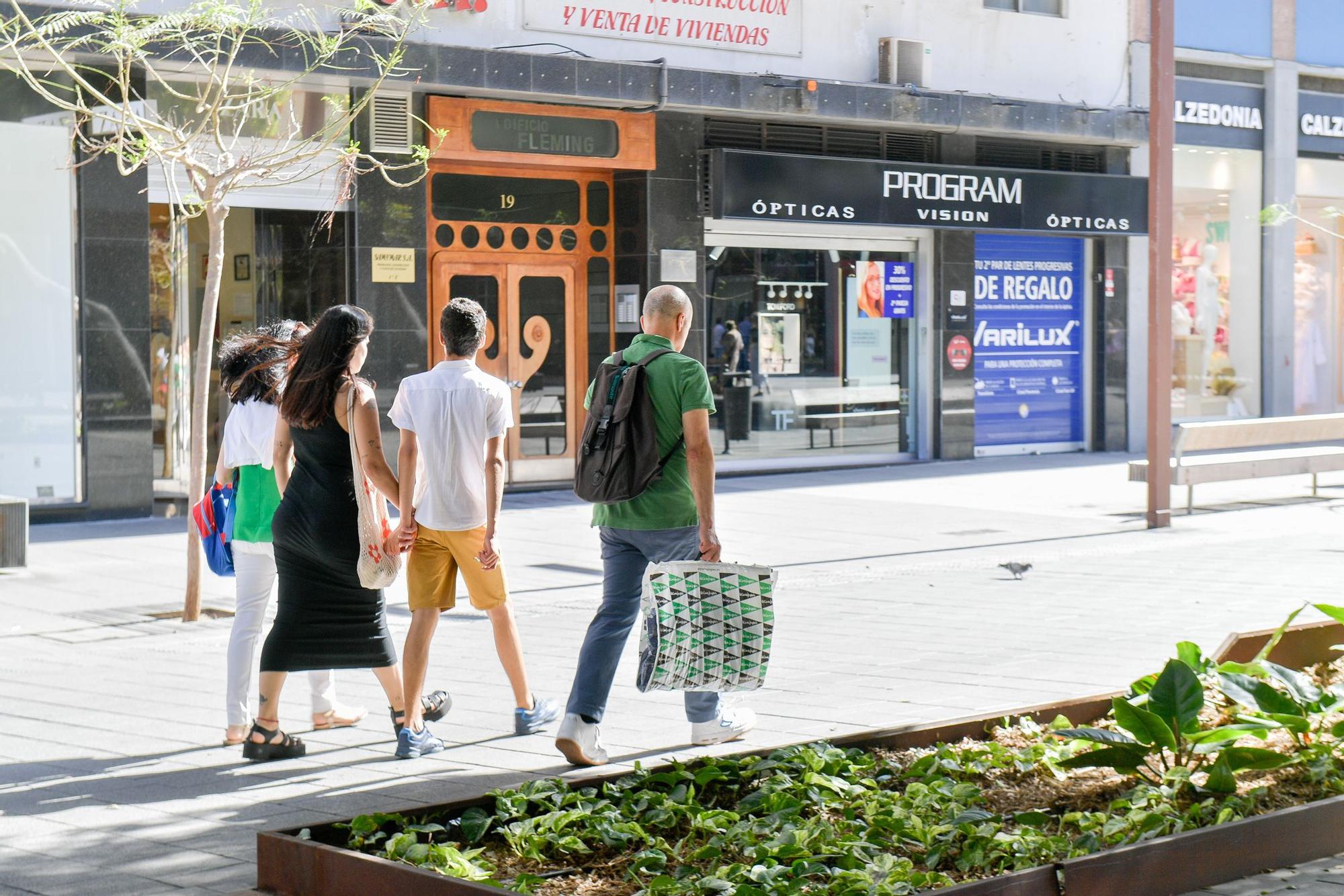 Último día de apertura dominical hasta octubre en Mesa y López