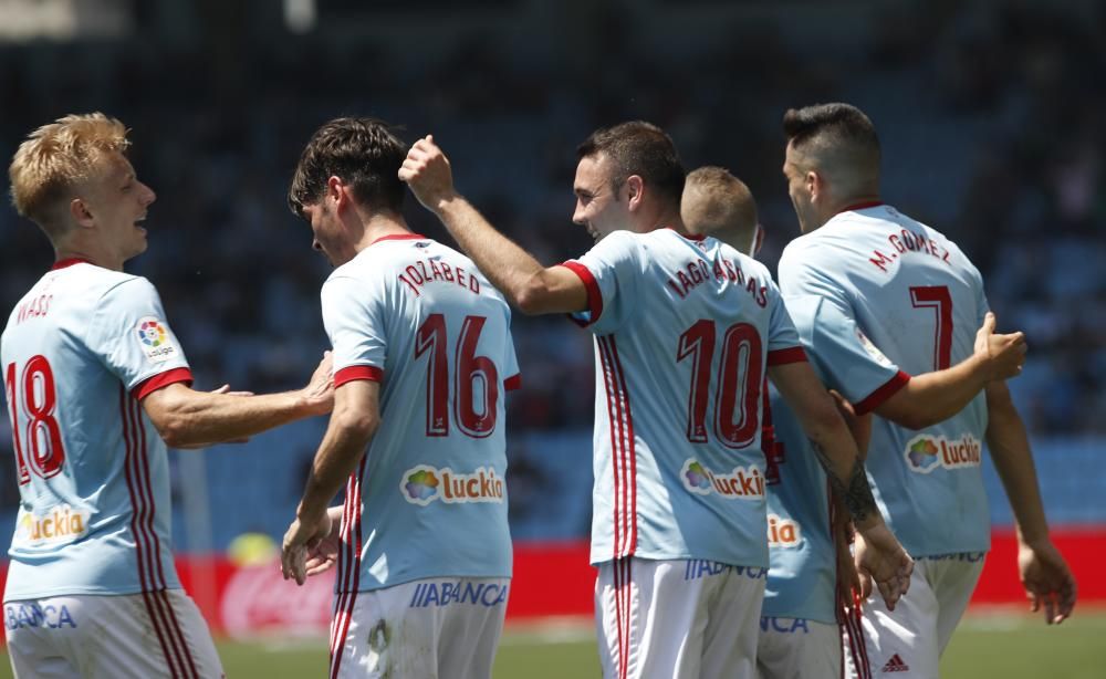 Las fotos del último partido de Liga en Balaídos entre el Celta y el Levante.