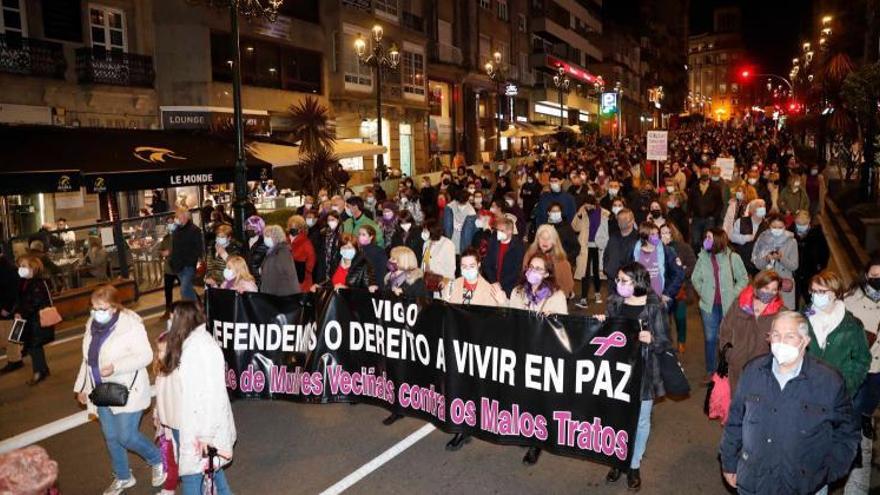 Vigo, contra el machismo: “Nin escravas, nin heroínas, mulleres con dereitos xa”