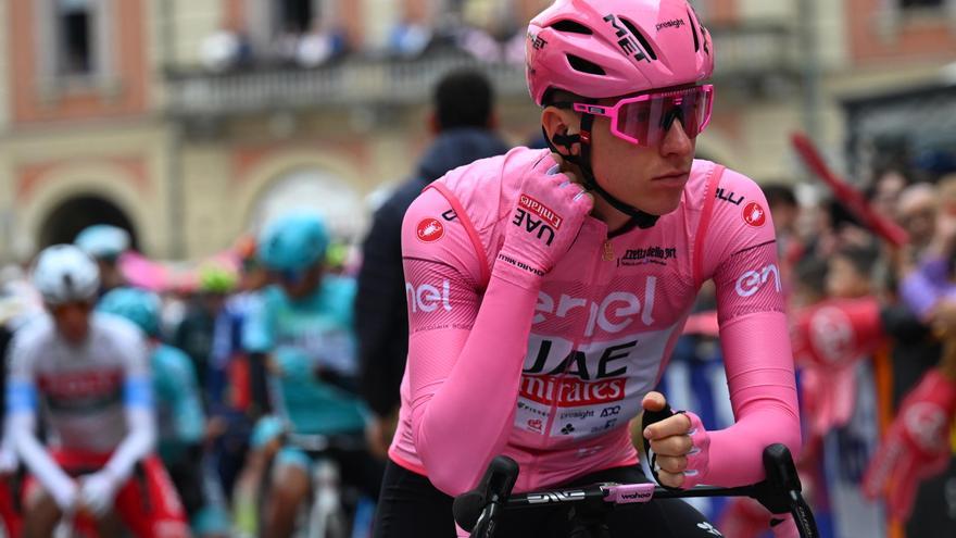 El italiano Milan gana el esprint del Giro ante un Pogacar tranquilo