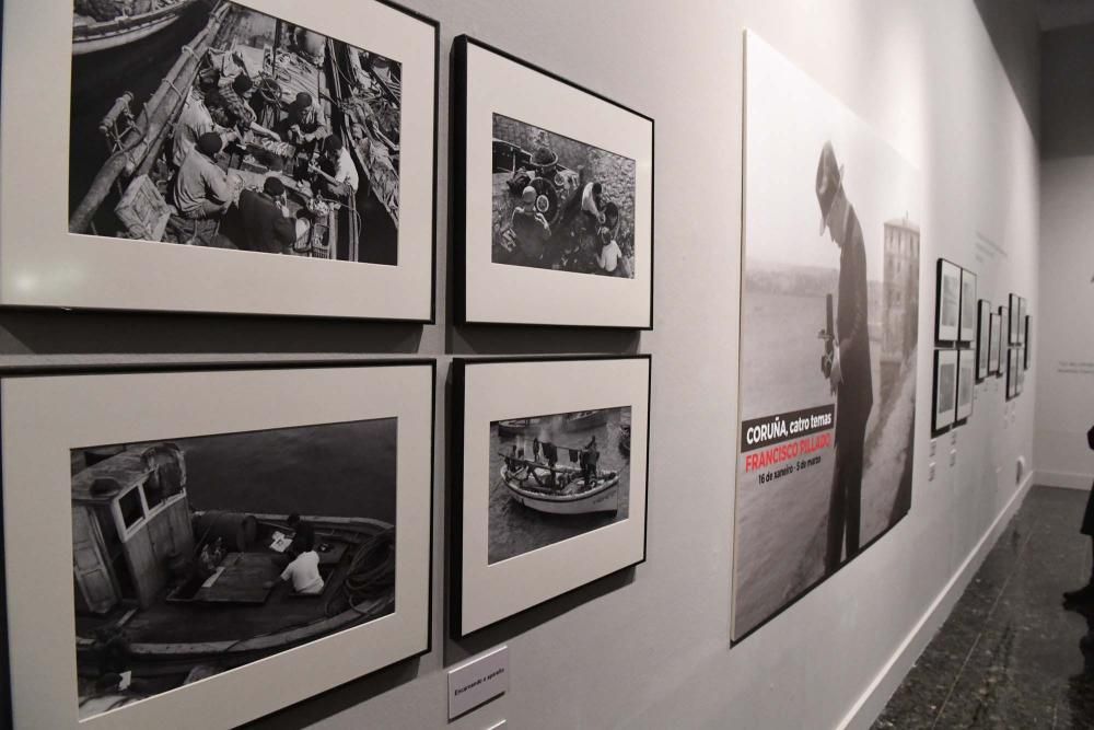 Una muestra de 80 imágenes seleccionadas por Jacobo Caruncho describen la ciudad de mediados del siglo XX.