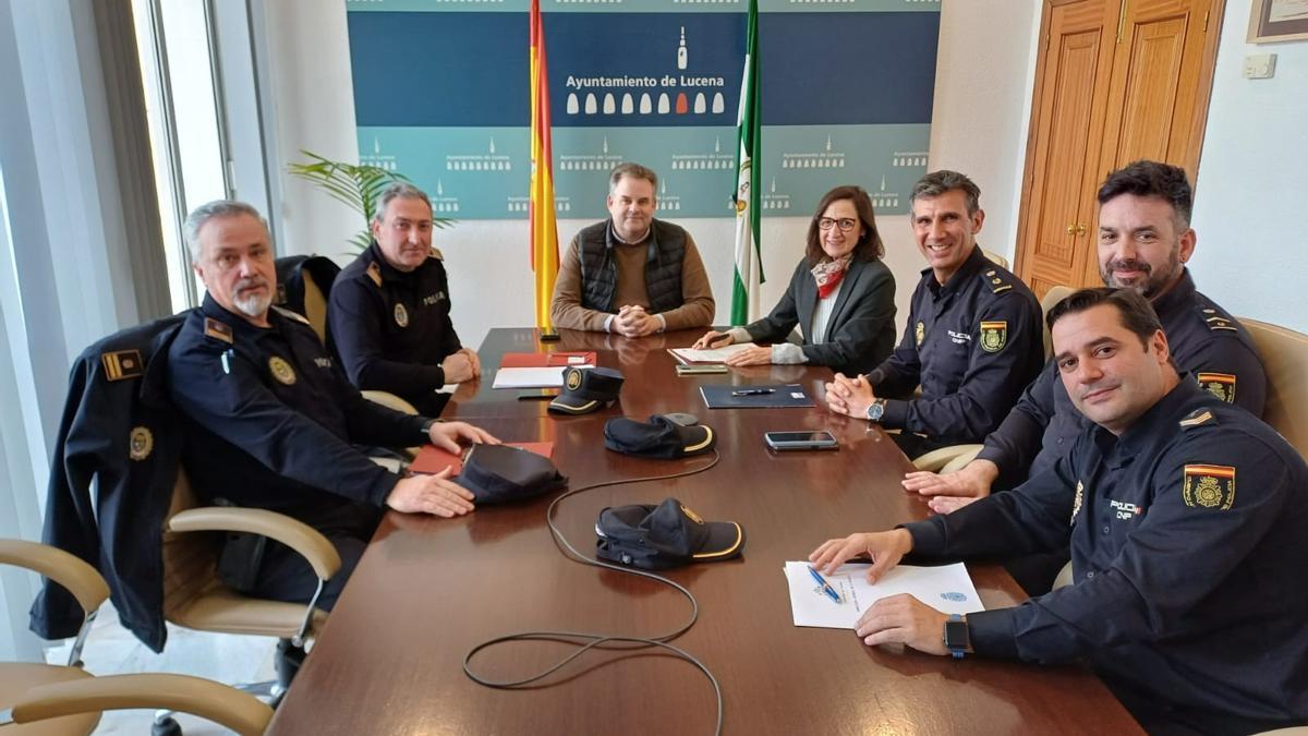 Reunión de coordinación y seguimiento del sistema Viogén celebrada este último viernes en Lucena.