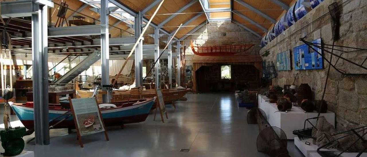 El Museo de la Pesca y la Salazón de Punta Moreiras (O Grove). // Muñiz