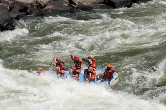 "Rafting" por los rápidos