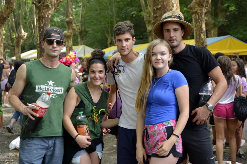 Diversión en Os Caneiros para despedir San Roque