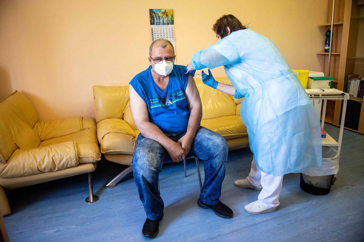 Rússia bat, dia rere dia, la seva marca de noves infeccions per Covid