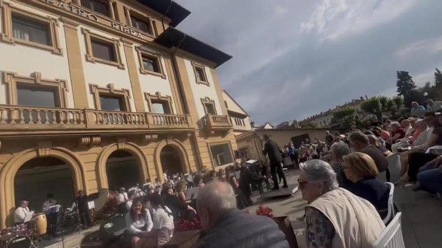 Villaviciosa suena en Europa: la Banda de Música animará este verano (ya hay fecha) el desfile central de Disneyland París