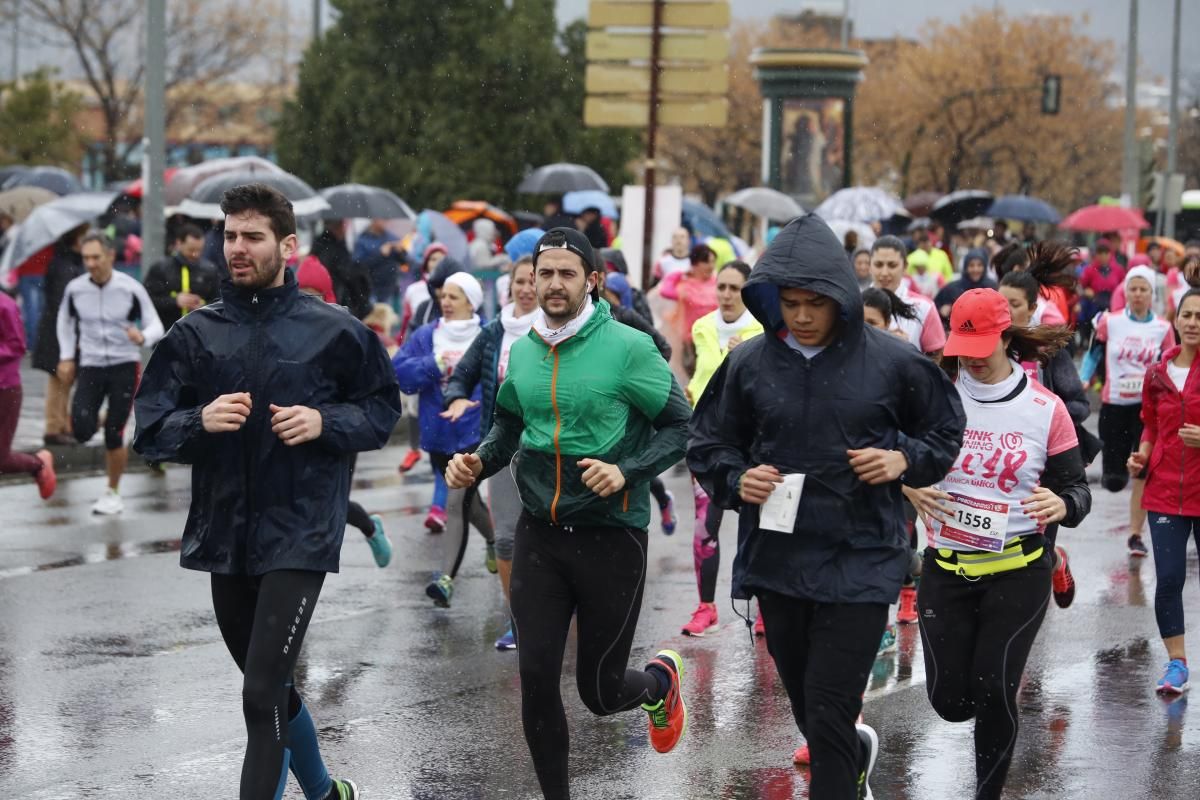 La lluvia no desluce la Pink Running