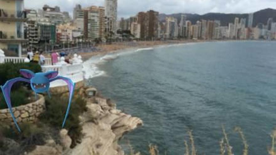 Benidorm juega a «Pokémon Go» para captar a la generación  de turistas tecnológicos