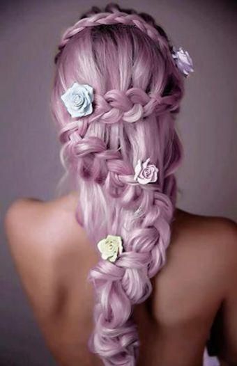 Mermaid hair: el pelo de las sirenas toma la ciudad (rosa y blanco).