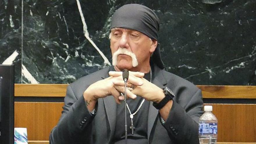 Hulk Hogan, &quot;completamente humillado&quot; por su vídeo sexual