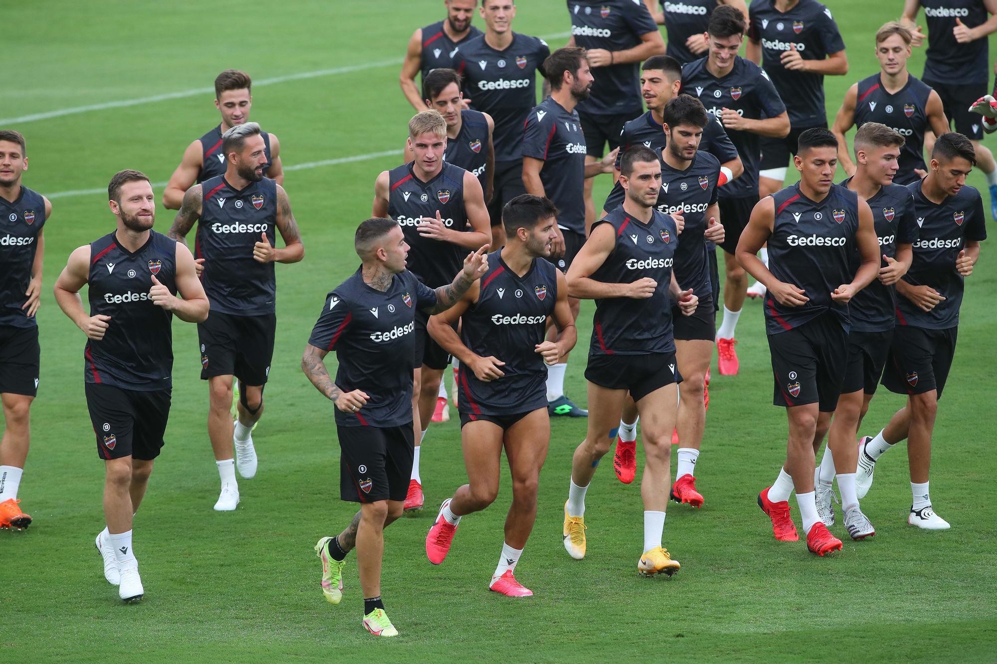 Entrenamiento del Levante previo al partido del Celta