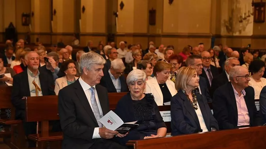 54 parejas celebran 50 años de amor en Castelló
