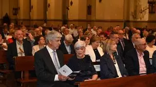 54 parejas celebran 50 años de amor en Castelló