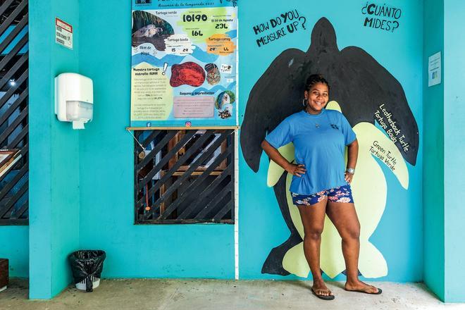 Hazel Rankin Trabajadora en el Centro de Conservación de Tortugas, Costa Rica