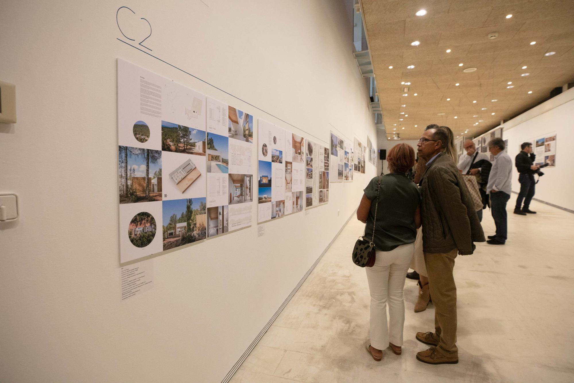 Los arquitectos ibicencos premian la trayectoria de Elías Torres y José Antonio Martínez Lapeña