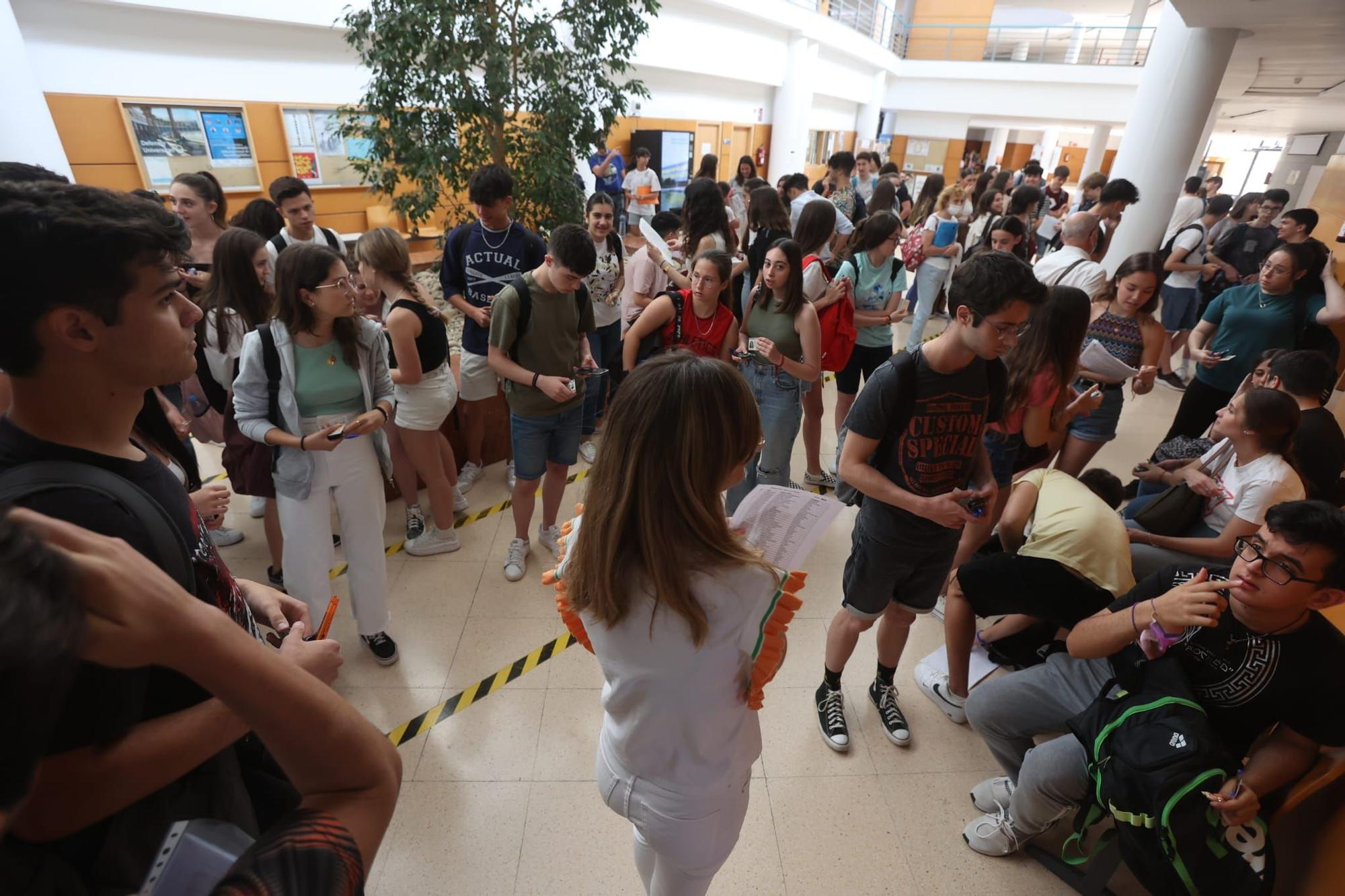 Primer día de Selectividad en la Universidad de Alicante