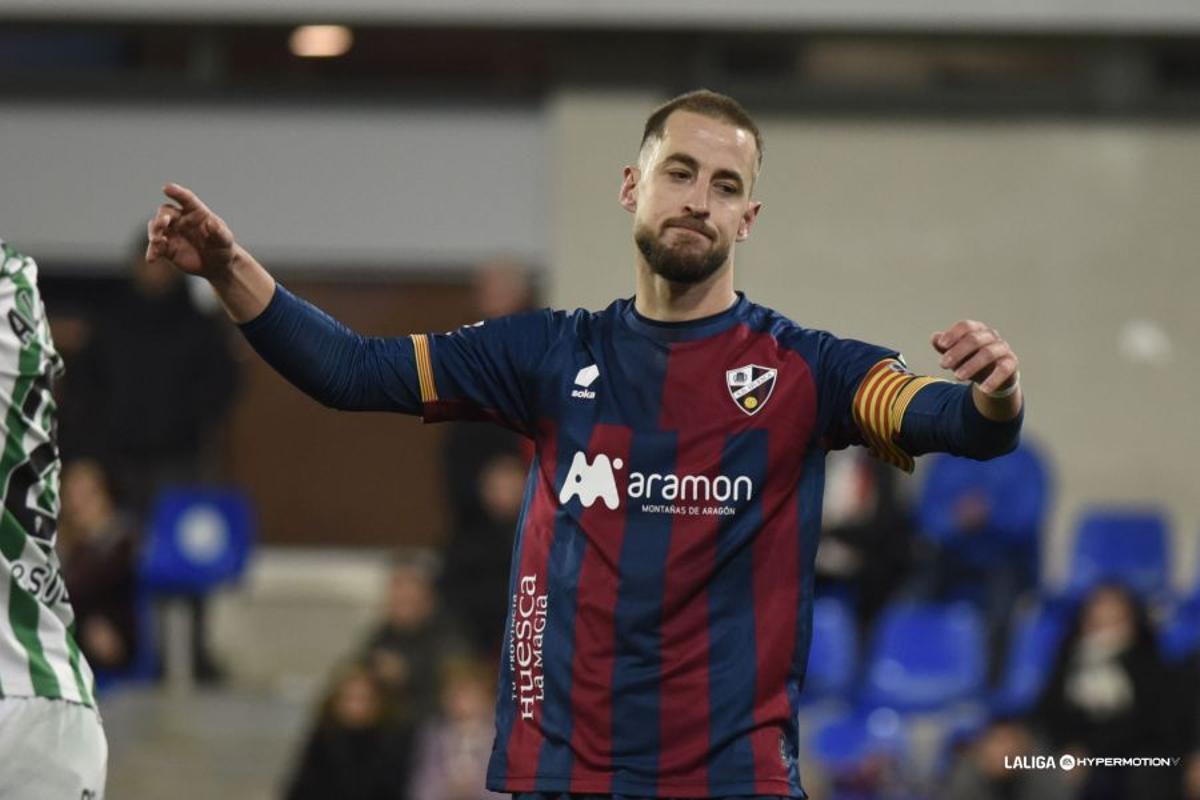 Pulido se lamenta de una ocasión durante el partido de este lunes.