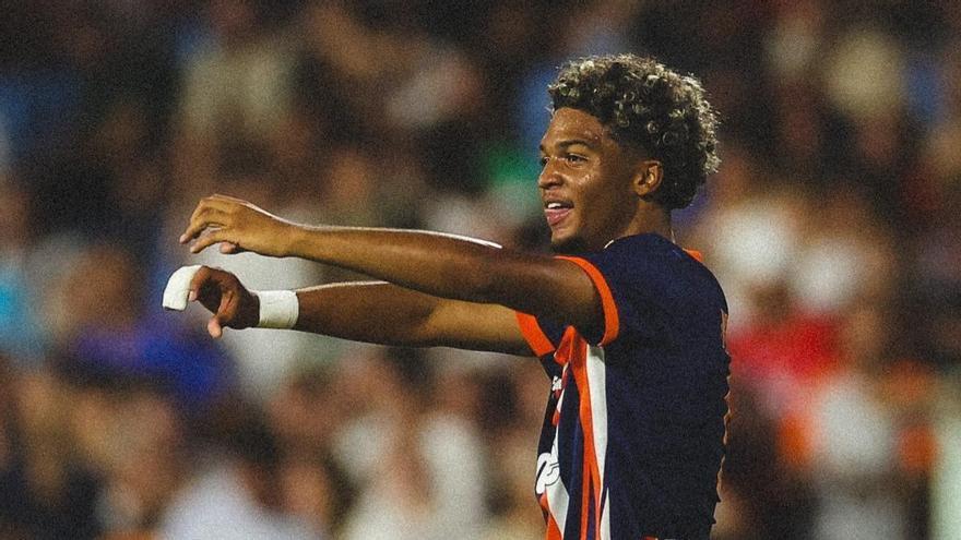 Laciné Megnan-Pavé, la perla de 16 años que enamora al PSG y al Barça