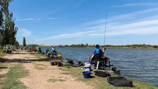 Los extremeños ya pueden solicitar desde el móvil la licencia de pesca