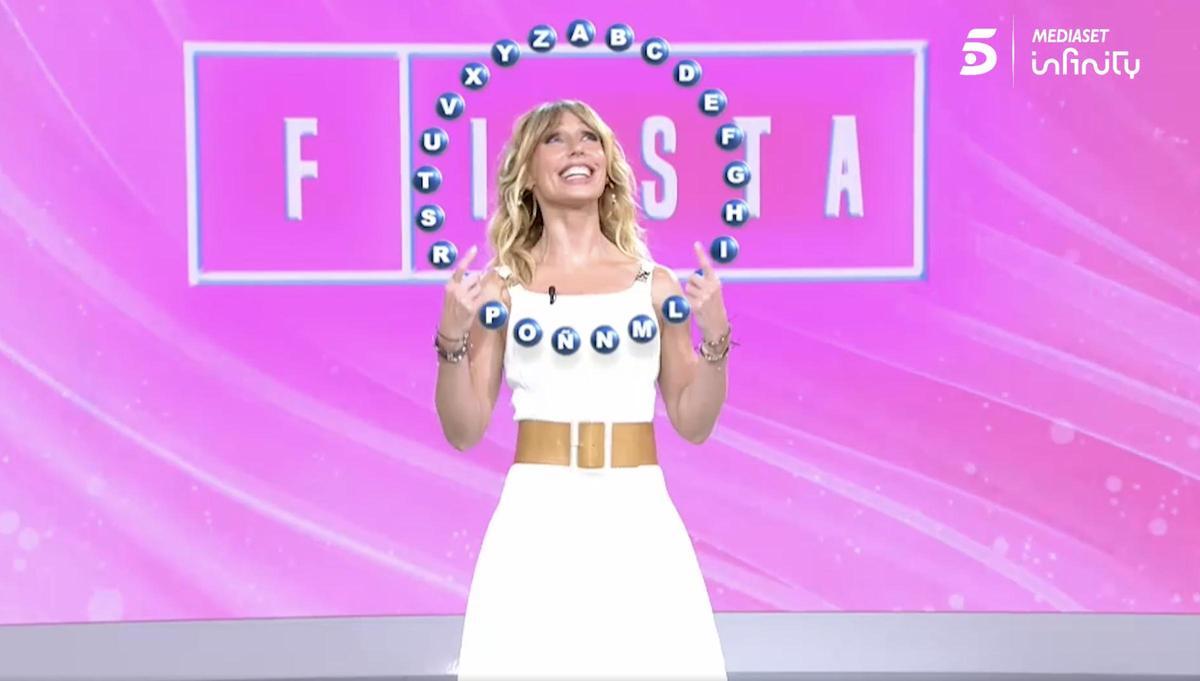 Emma García promociona 'Rueda la letra' en Telecinco
