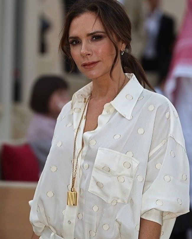 Victoria Beckham también ha llevado el pijama de su firma