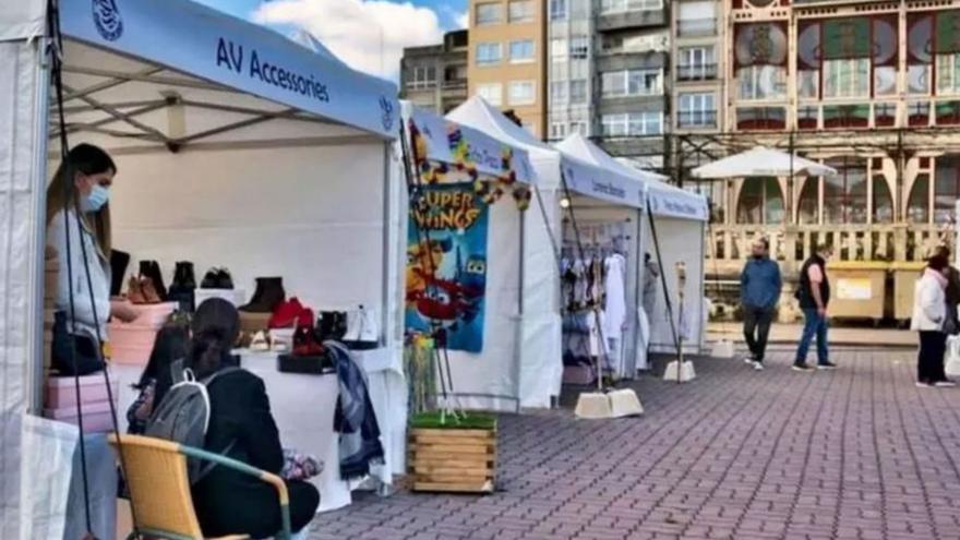 Mercadillo de comerciantes de Sada. | LOC