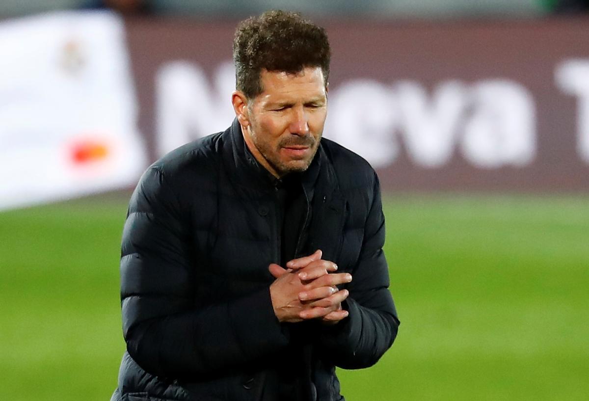 Simeone s’aïlla del fracàs a la Copa