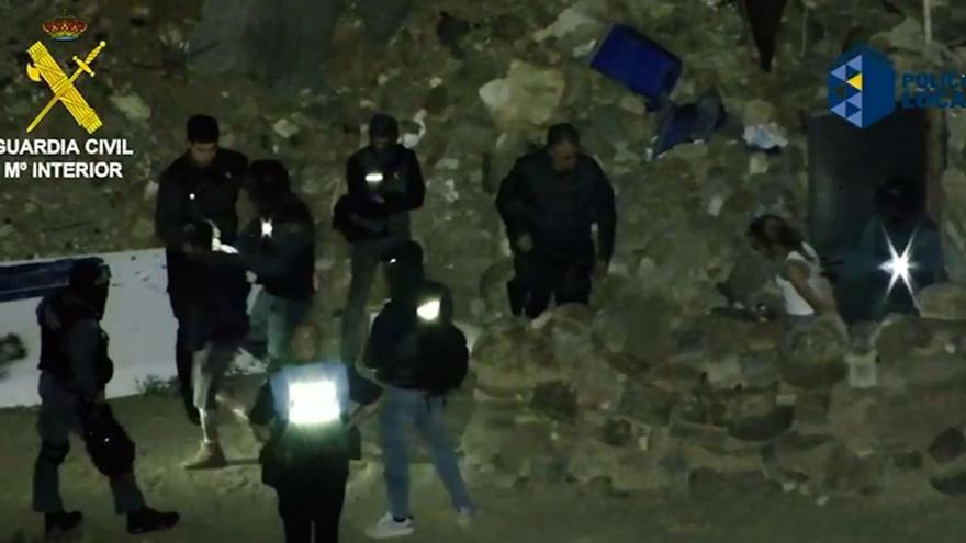 Seis detenidos por la venta de heroína y crack en dos cuevas de Gran Canaria