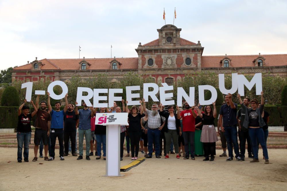 Ple del Parlament d'aprovació de la llei del referèndum