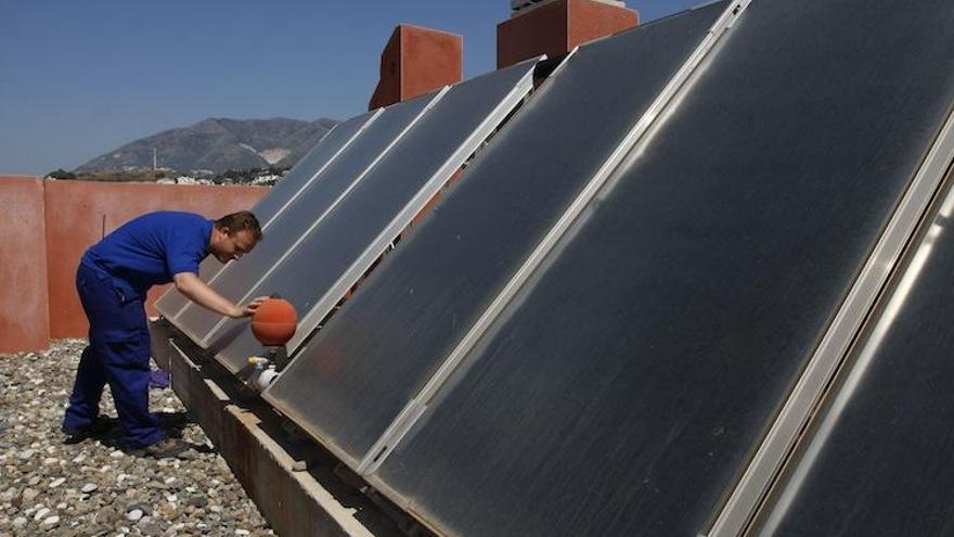 Instalación de placas solares.