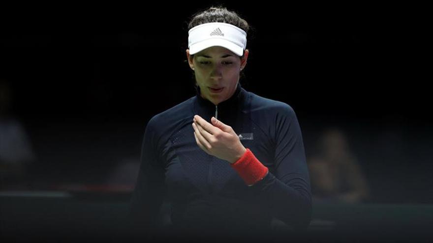 Jarro de agua fría para Muguruza en Singapur