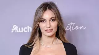 Así le va a Norma Ruiz (44), 20 años después de 'Yo soy Bea': premiada en Nueva York y con una preciosa familia junto a un golfista profesional