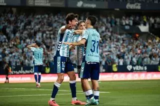 El Málaga elimina al Las Palmas y se jugará el ascenso a Primera contra el Almería
